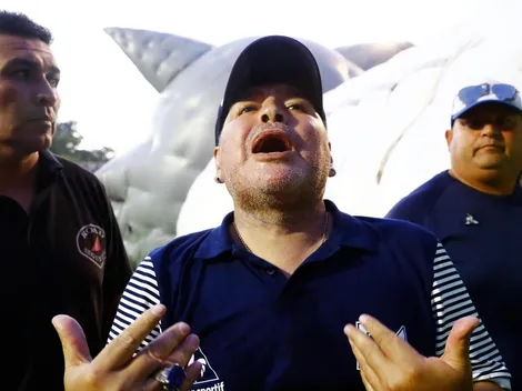 A Maradona no le gustó nada el comentario de un seguidor y le respondió con todo