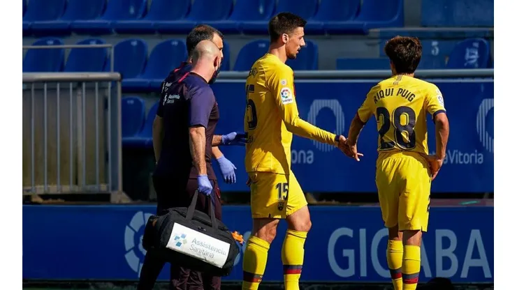 Lenglet encendió las alarmas al salir del campo de juego al minuto 50 (Foto: Getty)