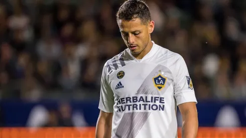 Chicharito se lesionó y no jugará el Clásico del Tráfico
