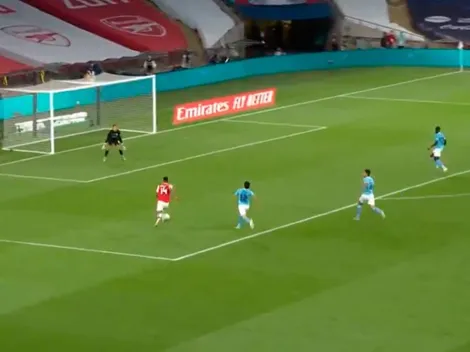 ¡Está pasando! Aubameyang se fue solo y marcó el 2 a 0 del Arsenal ante el City