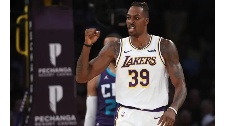 El pivot de los Lakers en problemas