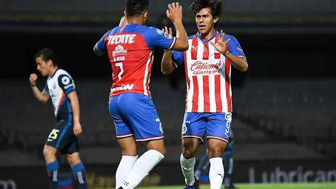 Macías no jugará el domingo. (Twitter)