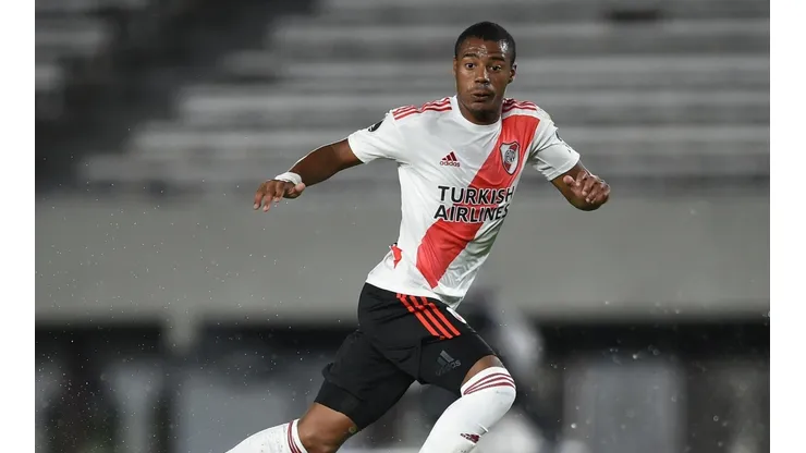 Nicolás De La Cruz durante un partido de River.