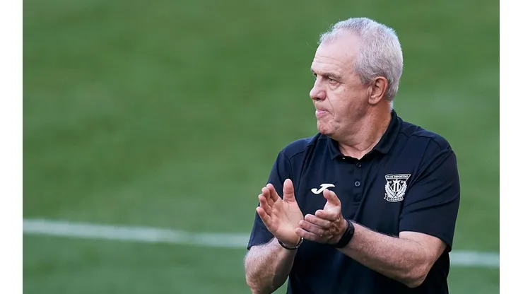 Javier Aguirre metió presión antes de jugar con Real Madrid: "Confío en el árbitro"