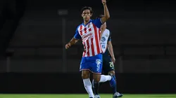 La razón por la que salió José Juan Macías en el Clásico Nacional