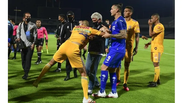 José Luis Higuera destrozó a Tigres por su conducta tras perder con Cruz Azul