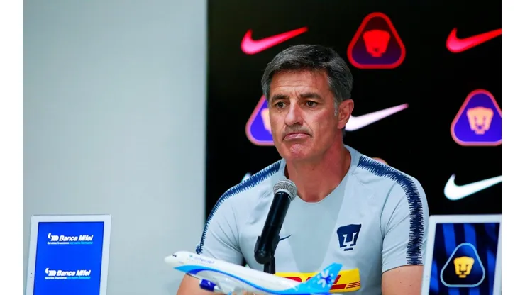Se rompió la relación entre los jugadores de Pumas y Míchel