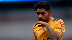 Las redes destrozaron a Javier Aquino