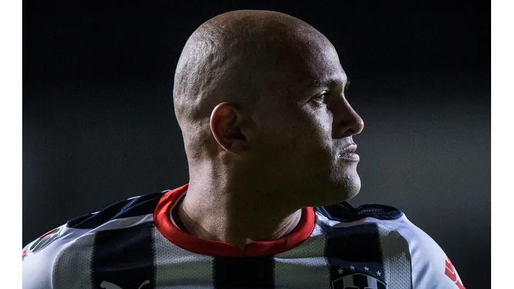 Así luce Suazo en su vuelta a los entrenamientos