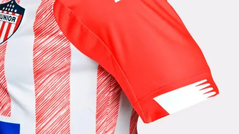 Esta es la nueva camiseta del Junior de Barranquilla.