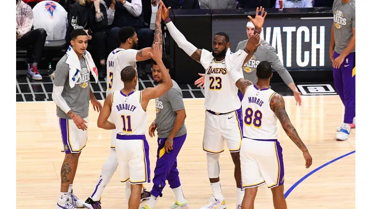 Los Angeles Lakers, James y Morris (Getty)
