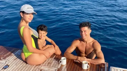 Foto de Cristiano Ronaldo con Georgina Rodríguez.