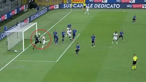 A Handanovic se le escapó la pelota de las manos y Belotti aprovechó