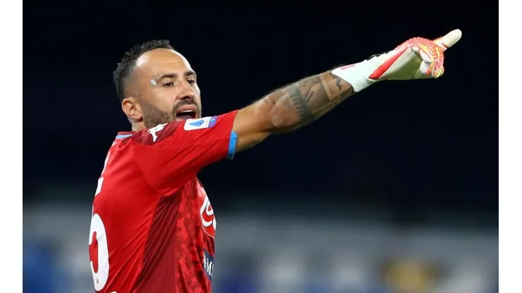 David Ospina en el encuentro entre Napoli y AC Milan.