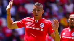 Tobio confirmó que tuvo coronavirus y Toluca lo obligó a entrenar