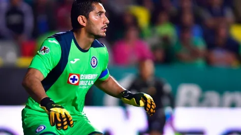 Aficionados de Cruz Azul insultaron a Corona.