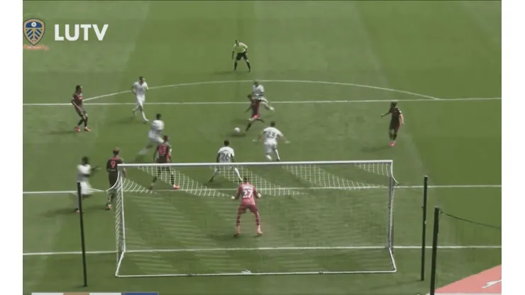 Agónico: el Leeds de Bielsa ganó con un golazo en el último minuto