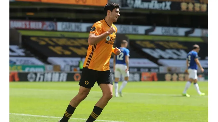 Wolverhampton goleó por 3-0 a Everton.