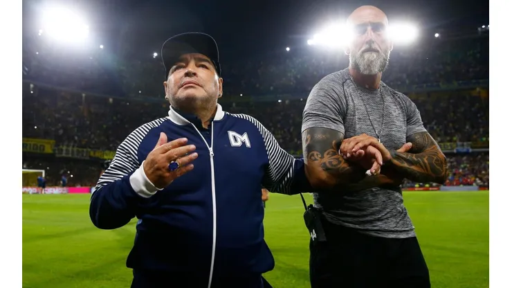 Diego Armando Maradona en la Bombonera.