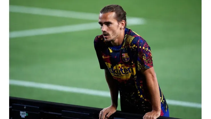 Lo que le faltaba a Griezmann: se lesionó y es duda con Barcelona