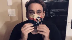 Faitelson le respondió al Piojo ¡con un barbijo del América!