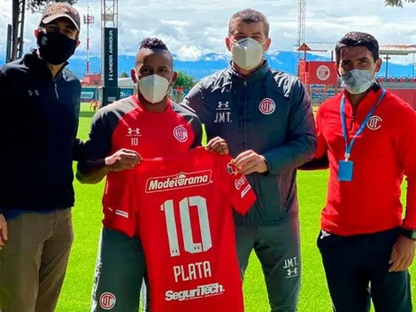 Plata está preparado para vestir la "10" de Sinha