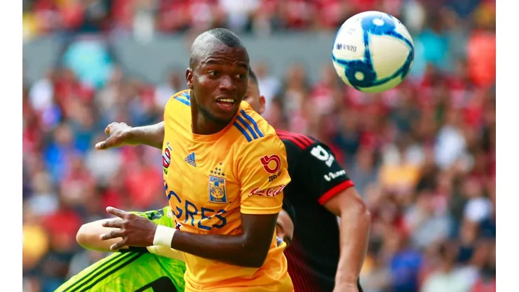 Luego de tres años en Tigres, Valencia saldría del futbol mexicano (Foto: JAM)
