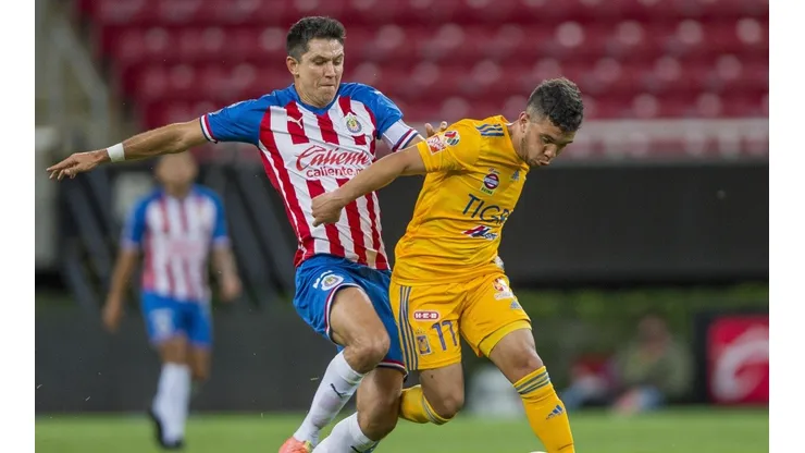 Leo Fernández fue titular en la victoria por 2 a 0 vs. Chivas (Foto: Twitter de Tigres)