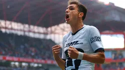 Tigres preguntó condiciones por Juan Dinenno, delantero de Pumas