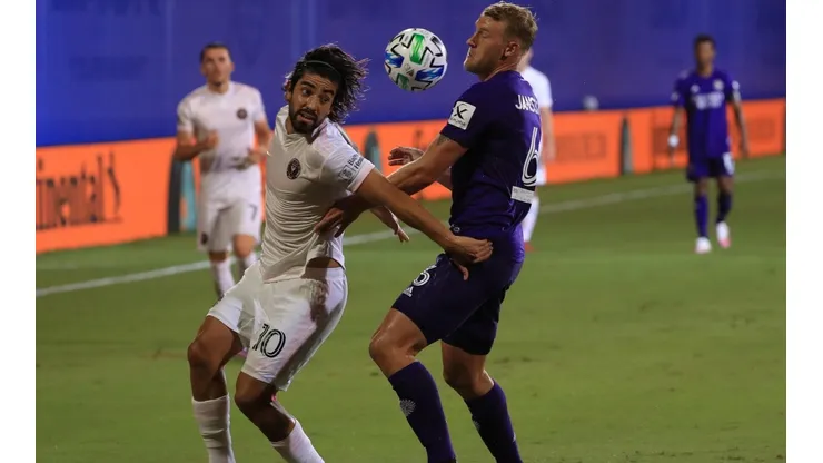 Rodolfo Pizarro ingresó en la segunda etapa (Getty)