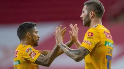 Leo Fernández asistió a Gignac en el primer gol. (Twitter)