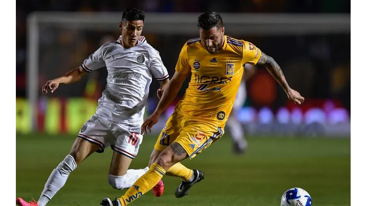 El once probable de Chivas y Tigres para esta noche
