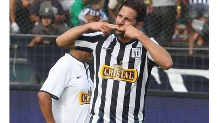 Claudio Pizarro salió de Alianza en el 1999.