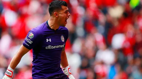 Luis García alza la mano para ser titular en el Toluca