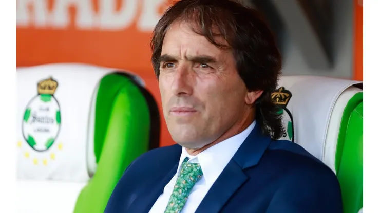 Guillermo Almada no descarta dirigir la Selección de Ecuador.