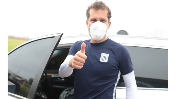 Leao Butrón es uno de los referentes de Alianza.