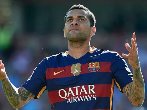Dani Alves explotó de furia en Twitter por el arbitraje del partido de Real Madrid