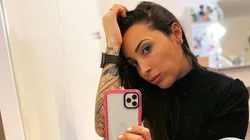 La mujer de Benedetto subió foto en bikini y él metió lluvia de emojis