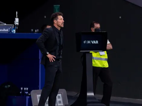 Simeone sorprendió: defendió al VAR y al Real Madrid