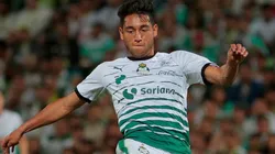 Sandoval reporta con Santos y concentra con sus compañeros