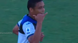 Así celebró Luis Fernando Muriel su gol 16 en la Serie A de Italia.