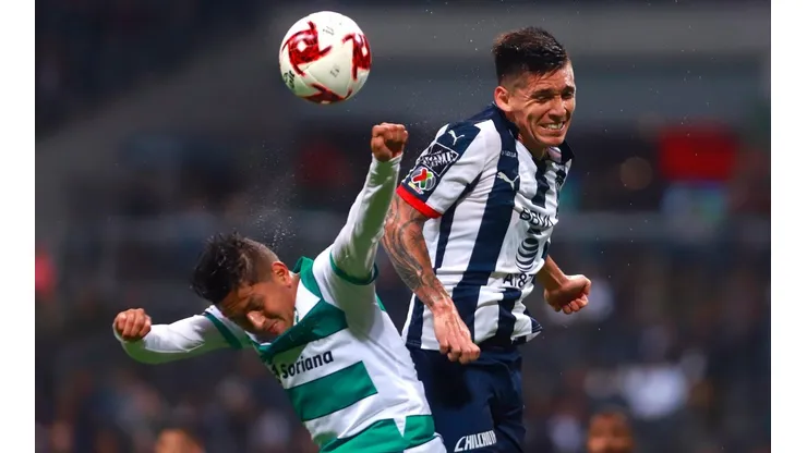 Matías Kranevitter se rindió a los pies de la afición de Rayados