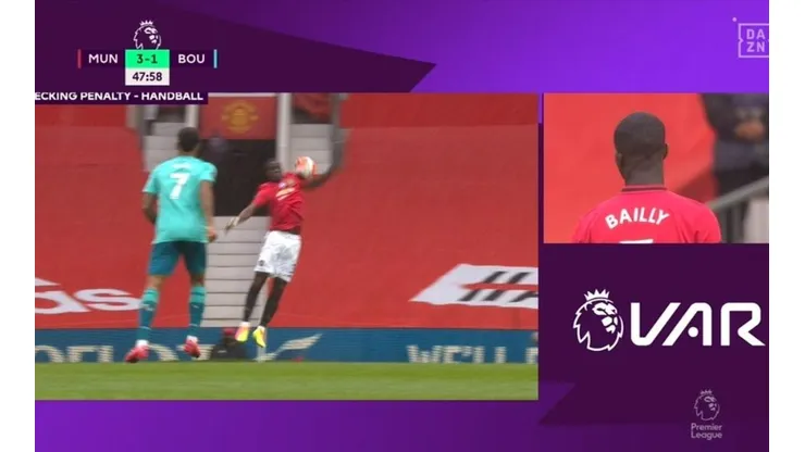 El penal más tonto del año acaba de pasar en Manchester United-Bournemouth