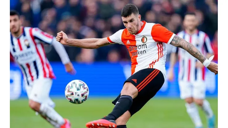 Marcos Senesi en el fútbol de Holanda.