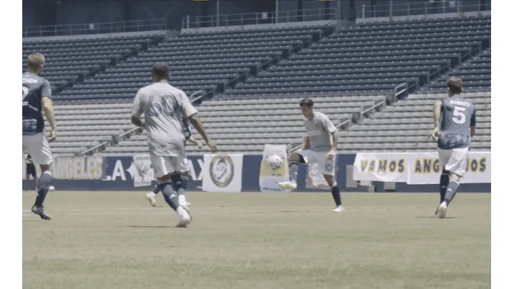 Video: mientras Boca piensa qué hacer, Pavón metió un golazo para LA Galaxy