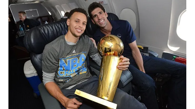 Stephen Curry y Bob Myers (Getty Images)