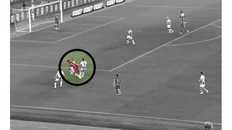 A primera vista no era nada: Perotti vio la roja por un planchazo con Roma