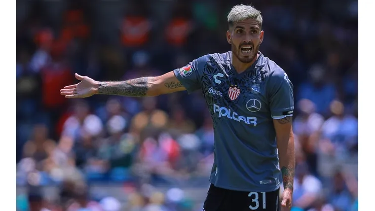 Ventura Alvarado sacrifica dinero para fichar por Rayados