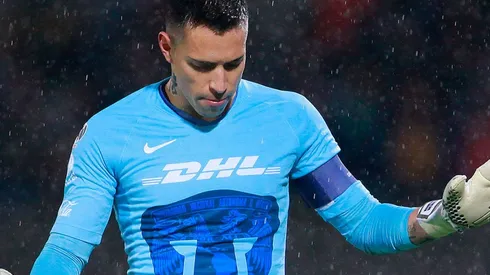 Alfredo Saldívar se despide de Pumas para jugar en Toluca. Foto: JamMedia