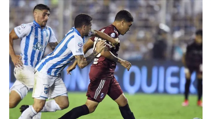 ¿No vuelve? A River le habría llegado una oferta por Juan Fernando Quintero